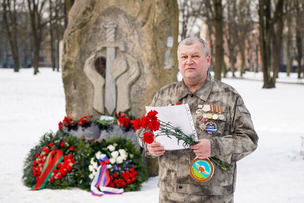 Говорим об Афганистане, думаем о Сирии: афганская зима, не забытая в Латвии Говорим об Афганистане, думаем о Сирии: афганская зима, не забытая в Латвии - Sputnik Латвия