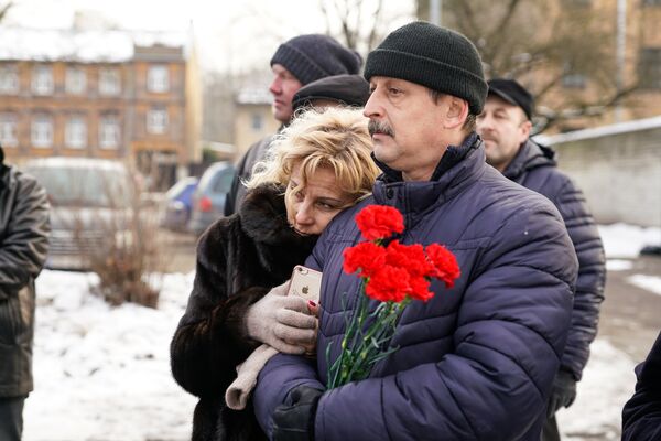 Говорим об Афганистане, думаем о Сирии: афганская зима, не забытая в Латвии Говорим об Афганистане, думаем о Сирии: афганская зима, не забытая в Латвии - Sputnik Латвия