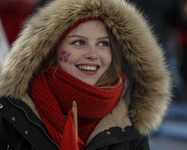 Болельщица из Норвегии на XXIII зимних Олимпийских играх в Пхенчхане - Sputnik Латвия