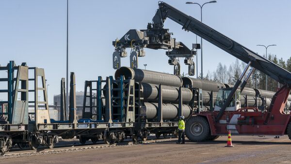 Трубы для строительства газопровода Северный поток-2 - Sputnik Латвия