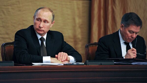 Президент РФ Владимир Путин на заседании коллегии Федеральной службы безопасности - Sputnik Латвия