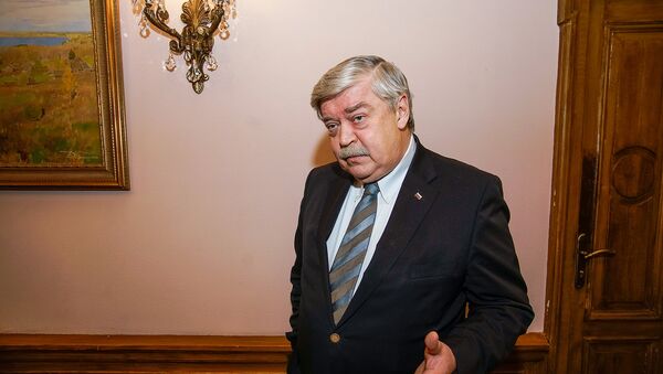 Посол РФ в Латвии Евгений Лукьянов - Sputnik Latvija