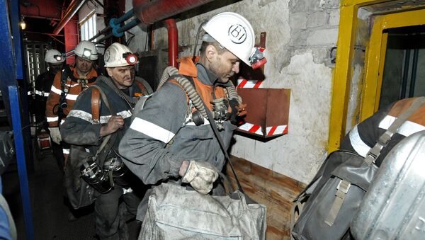 Работа шахты Северная в Воркуте приостановлена после горного удара - Sputnik Латвия