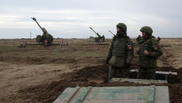 Военнослужащие ПВО РФ во время учений - Sputnik Латвия
