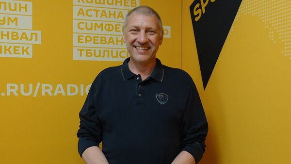 Врач-психиатр высшей категории Александр Федорович - Sputnik Latvija