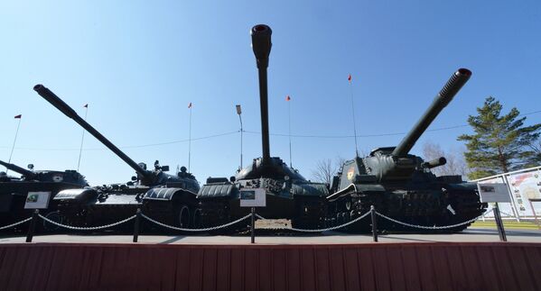 Центральная база хранения бронетанковой техники в Приморье - Sputnik Латвия