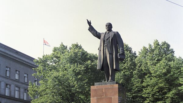 Памятник В.И.Ленину в центре Риги, был установлен на перекрестке бывшей улицы Ленина и улицы Кирова (ныне — улицы Бривибас и Элизабетес). Находился на этом месте с 1950 по 1991 год. - Sputnik Латвия