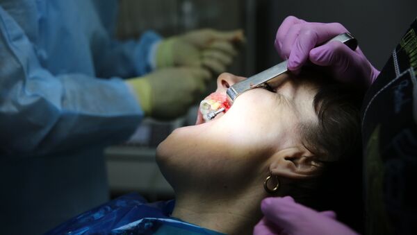 Работа клинической стоматологической поликлиники - Sputnik Latvija