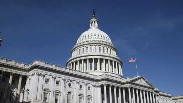 Капитолий (United States Capitol) на Капитолийском холме в Вашингтоне - Sputnik Latvija