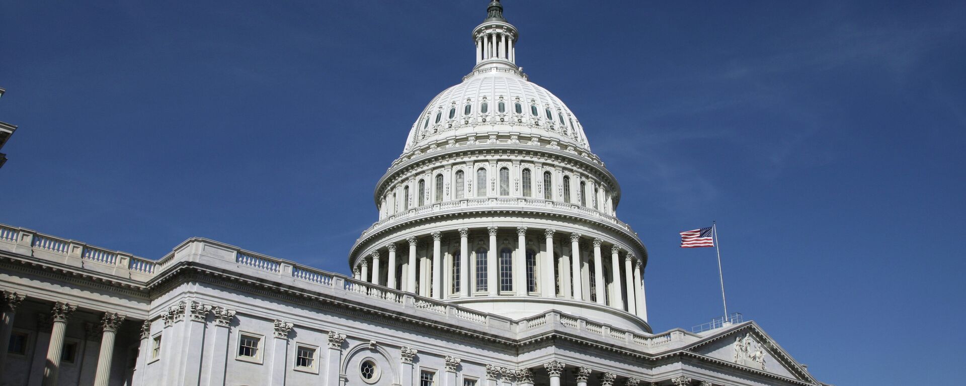 Капитолий (United States Capitol) на Капитолийском холме в Вашингтоне - Sputnik Латвия, 1920, 28.08.2023