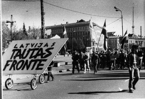Первое мая в истории Риги: бунты и парады Первое мая в истории Риги: бунты и парады - Sputnik Латвия