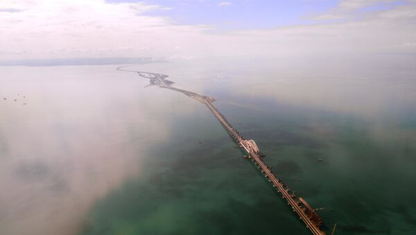 Яркие кадры моста в Крым - Sputnik Латвия