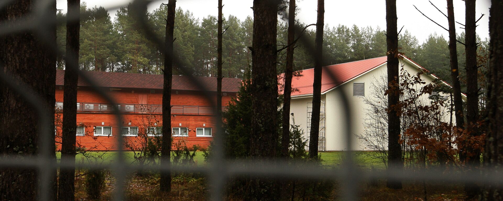 Предполагаемая тюрьма ЦРУ в Антавиляй, ноябрь 2009 года - Sputnik Латвия, 1920, 09.10.2018