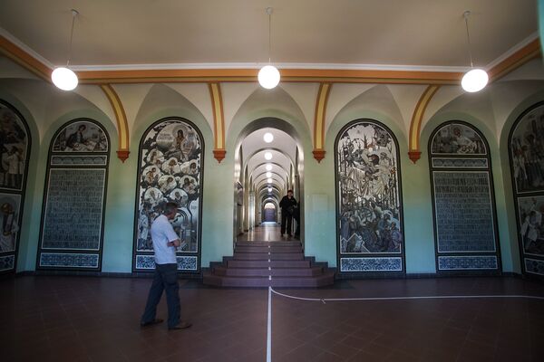 Биеннале современного искусства RIBOCA в Риге Биеннале современного искусства RIBOCA в Риге - Sputnik Латвия