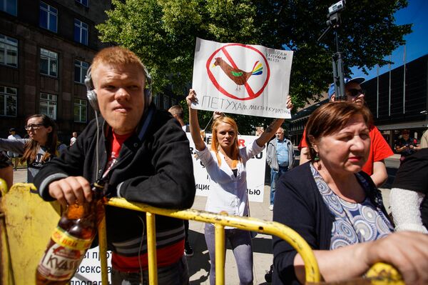 Шествие сексуальных меньшинств Baltijas Praids 2018 Шествие сексуальных меньшинств Baltijas Praids 2018 - Sputnik Latvija