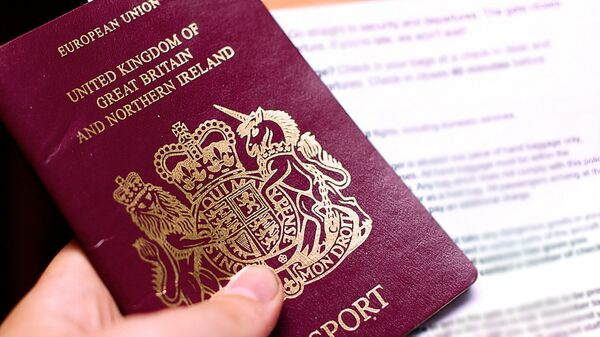 Британский паспорт - Sputnik Latvija
