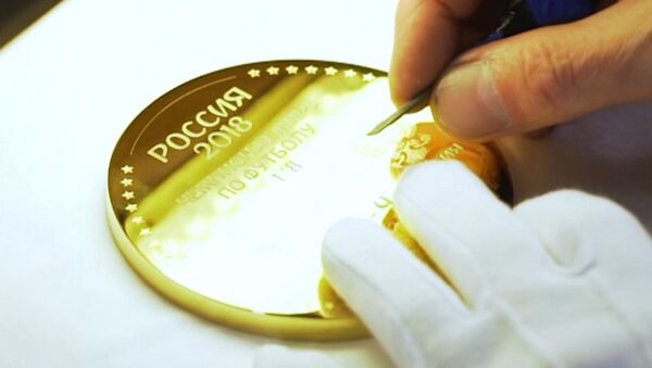 Ногу Игоря Акинфеева увековечили в золоте - Sputnik Латвия