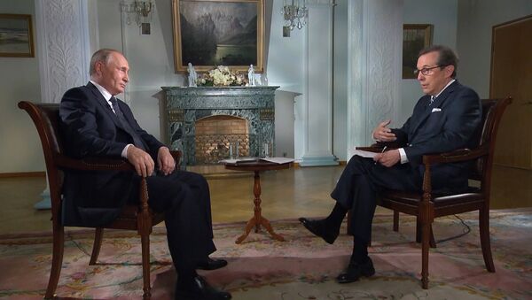 О саммите с Трампом, Кинжале и Скрипалях: Путин ответил на неудобные вопросы Fox News - Sputnik Latvija
