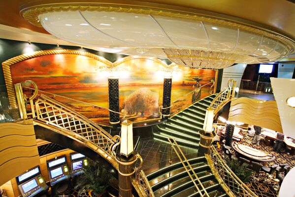 Круизный суперлайнер MSC Splendida Круизный суперлайнер MSC Splendida - Sputnik Латвия