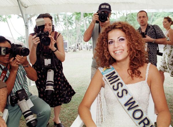 Linora Abarhila no Izraēlas – Mis Pasaule 1998. Linora Abarhila no Izraēlas – Mis Pasaule 1998. - Sputnik Latvija