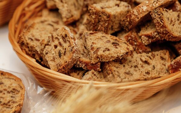 Хлеб с протеином - еще одна новинка Riga Food - Sputnik Латвия