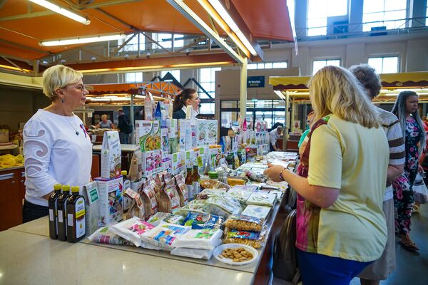 Выставка-продажа российских товаров Russian Food Market Riga 2018 Выставка-продажа российских товаров Russian Food Market Riga 2018 - Sputnik Латвия