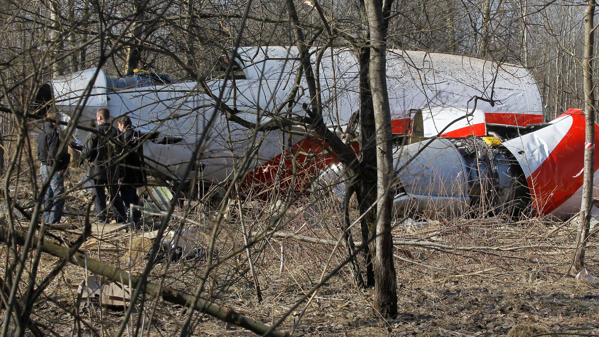 Крушение самолета смоленск. Катастрофа ту-154 в Смоленске. Ту 154 Польша катастрофа. Польский ту 154 под Смоленском.