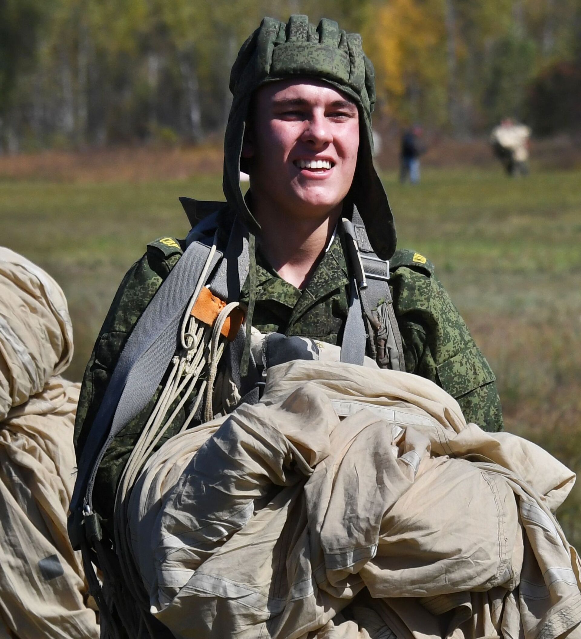 Ялпаев Сергей парашютист