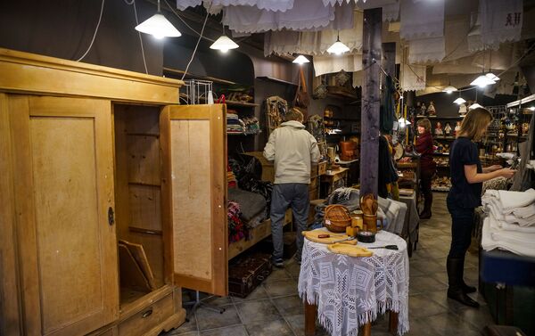 В Старой Риге закрывается ремесленный магазин CIKU CAKU - Sputnik Латвия