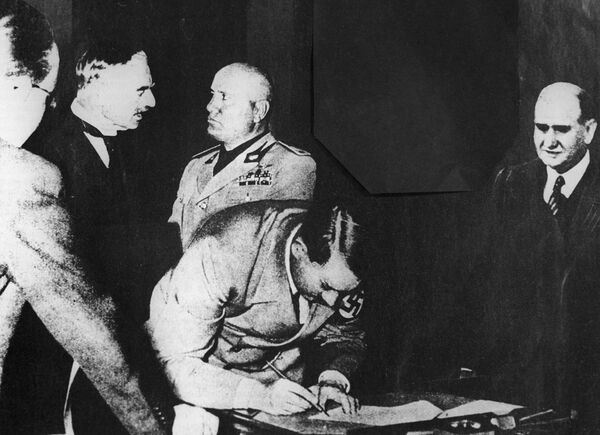 Miers veselai paaudzei: Minhenes konference – Rietumeiropas ilūzija Miers veselai paaudzei: Minhenes konference – Rietumeiropas ilūzija - Sputnik Latvija