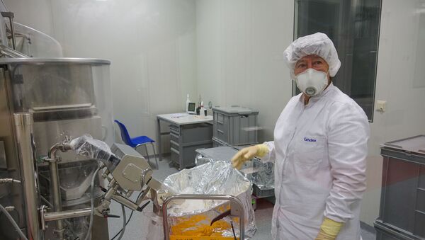 Производство таблеток позволяет выпускать около 1 миллиона таблеток в сутки - Sputnik Латвия