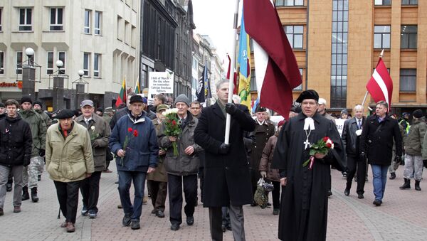 Шествие легионеров Ваффен СС и их сторонников в Риге - Sputnik Латвия