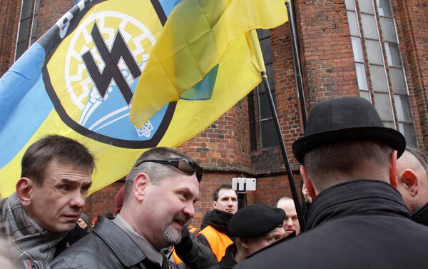 Pat latviešu nacionālistiem nācās sarkt par ukraiņu radikāļiem - Sputnik Latvija