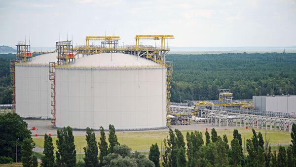 Газовый терминал в Свиноуйсьце - Sputnik Латвия