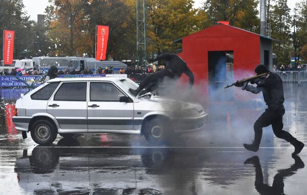 Спортивный праздник столичной полиции - Sputnik Латвия