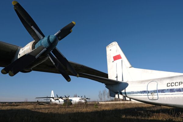 АН-10А в музее ВВС РФ в Монино - Sputnik Латвия